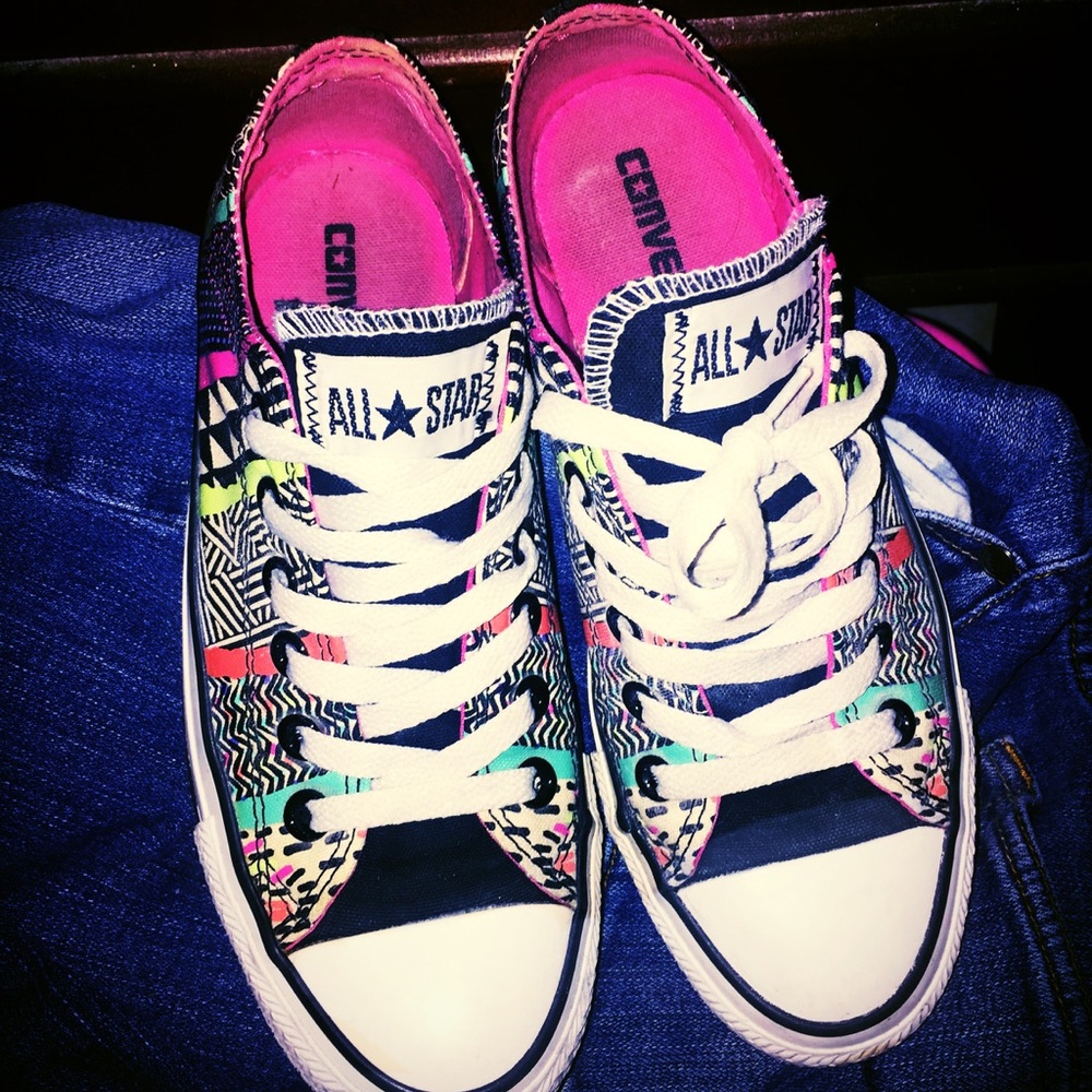 CONVERSE! All⭐️ geometrical Chuck Taylors!